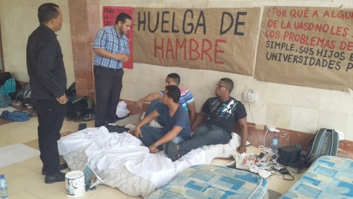 997B6684-A35A-455A-95FC-CE0814373F19.jpg__500__505__CROPz0x500y505