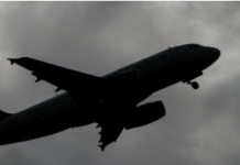 EEUU anuncia cancelación de vuelos a partir del viernes por cierre gubernamental