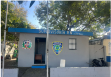 Niñas detenidas en Santiago permanecen en celda con adultas