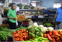 Tamayo grita ante altos precios: comerciantes sin ventas y familias sin dinero