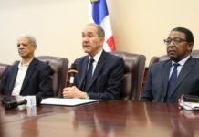 Mescyt convoca a estudiantes para becas internacionales