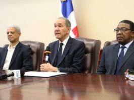 Mescyt convoca a estudiantes para becas internacionales