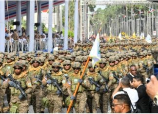 Abinader dispone ascensos y retiros en las FFAA