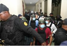 Tribunal mantiene en arresto domiciliario a coronel acusado de pertenecer a red de sobornos