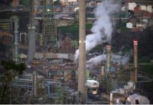 Petróleo sube ante el escepticismo de las negociaciones entre EEUU e Irán