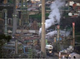 Petróleo sube ante el escepticismo de las negociaciones entre EEUU e Irán