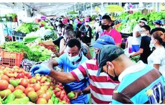 Los precios de los productos en el Mercado Nuevo de la Duarte presentan altas y bajas