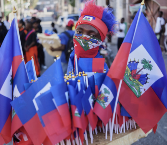 Miles de haitianos toman las calles de Puerto Príncipe para exigir la paz