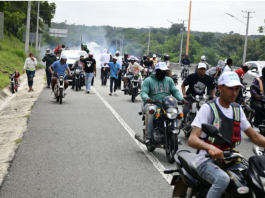 Policía dispersa con gases lacrimógenos marcha en apoyo a proyecto ambiental en Pedro Brand