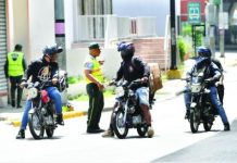 Mario Díaz destaca aporte de Listín Diario al debate sobre la seguridad vial