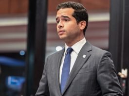 Senado rechaza propuesta de Omar Fernández sobre salarios y anticipos