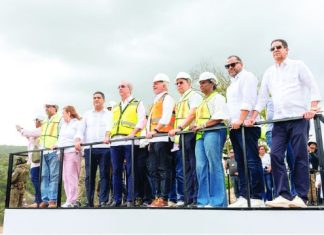 El presidente Abinader inspecciona los avances en la reconstrucción de la Presa de Guaigüí en La Vega