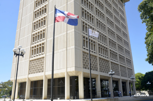 INFORME DEL BANCO CENTRAL DESTACA SOLIDEZ Y ESTABILIDAD DEL SISTEMA FINANCIERO DOMINICANO