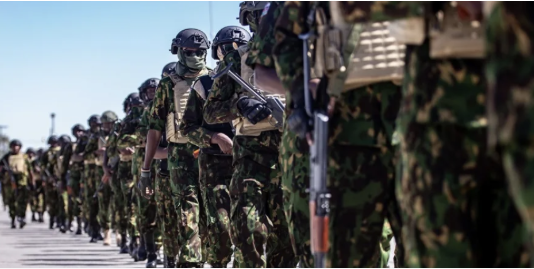 DESPLIEGAN 1,300 SOLDADOS DE EL SALVADOR EN HAITÍ EN OPERACIONES CONTRA LAS PANDILLAS